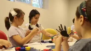 Maltepeli çocuklar yaz okulunda eğlenerek öğreniyor