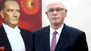 Odunpazarı Belediye Başkanı Kazım Kurt CHP'den istifa etti