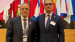 Prof. Dr. Vahit Özmen’e Avrupa Parlamentosu’nda uluslararası ödül