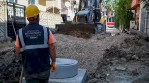 SASKİ, İstiklal Mahallesi’nin yağmur suyu altyapısını güçlendiriyor