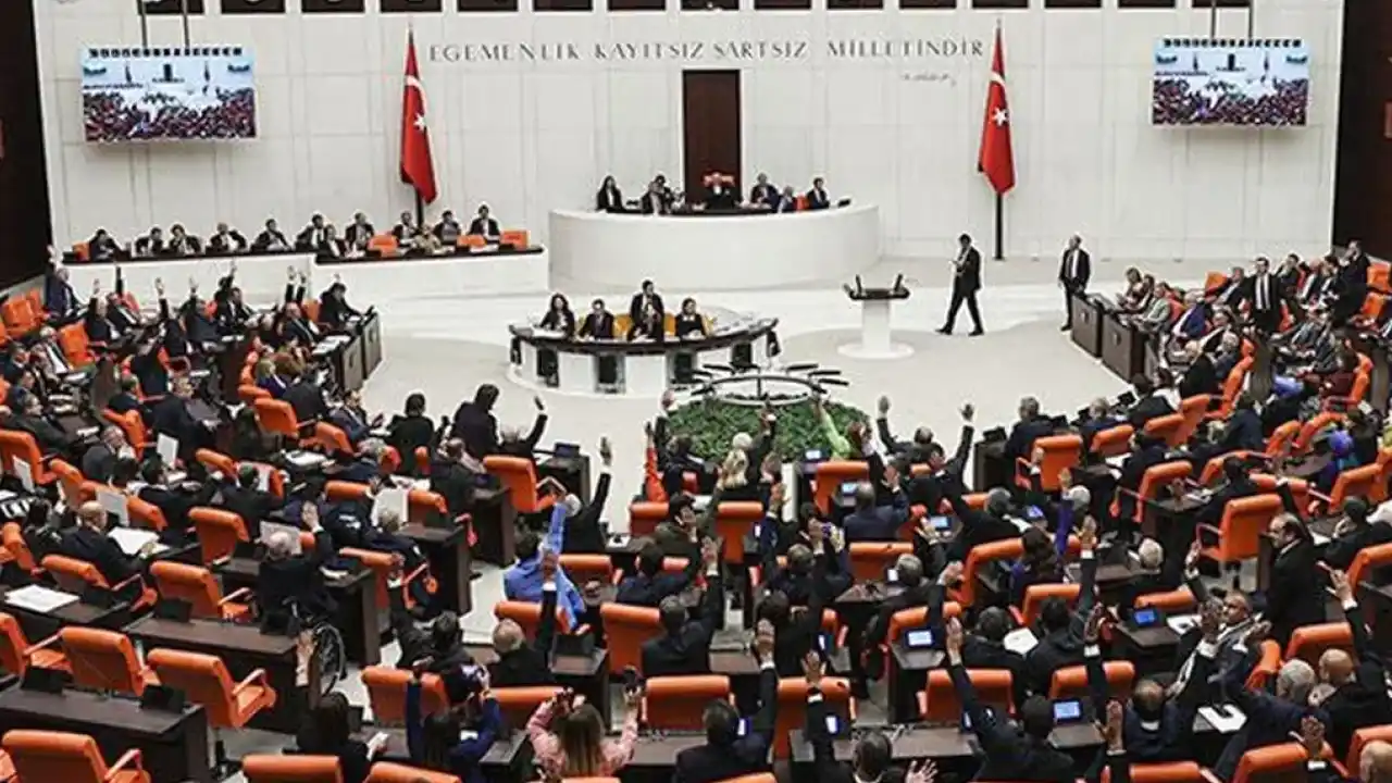Anayasa değişikliği için son adım!
