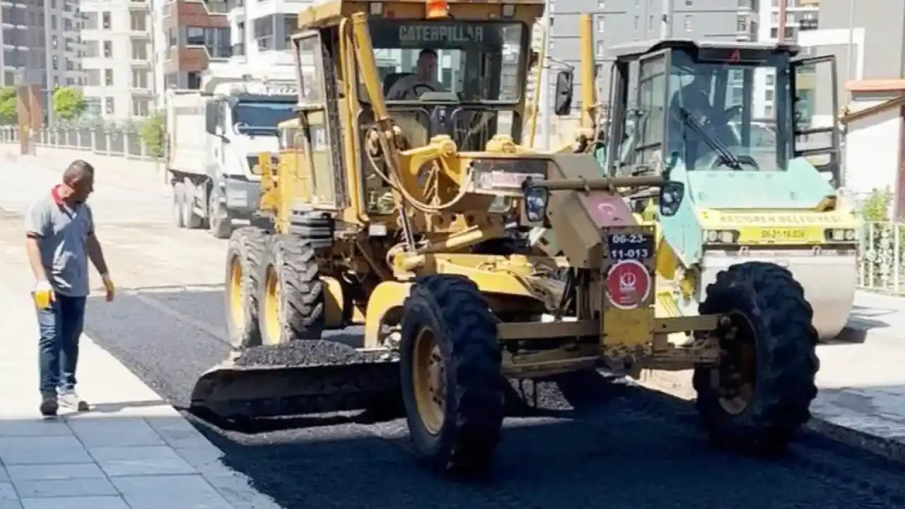 Ankara Keçiören'de Fen İşleri ekipleri sahada