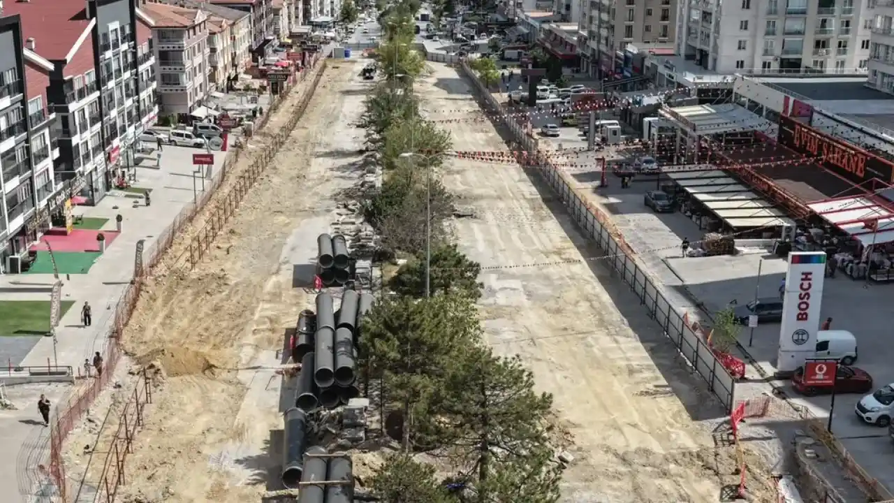 Dikimevi-Natoyolu hattı tüm hızıyla ilerliyor