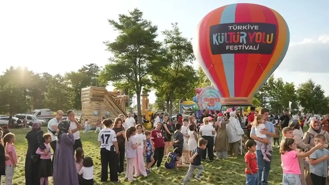 Erzurum Kültür Yolu'nda sanatın incelikleri sergilendi