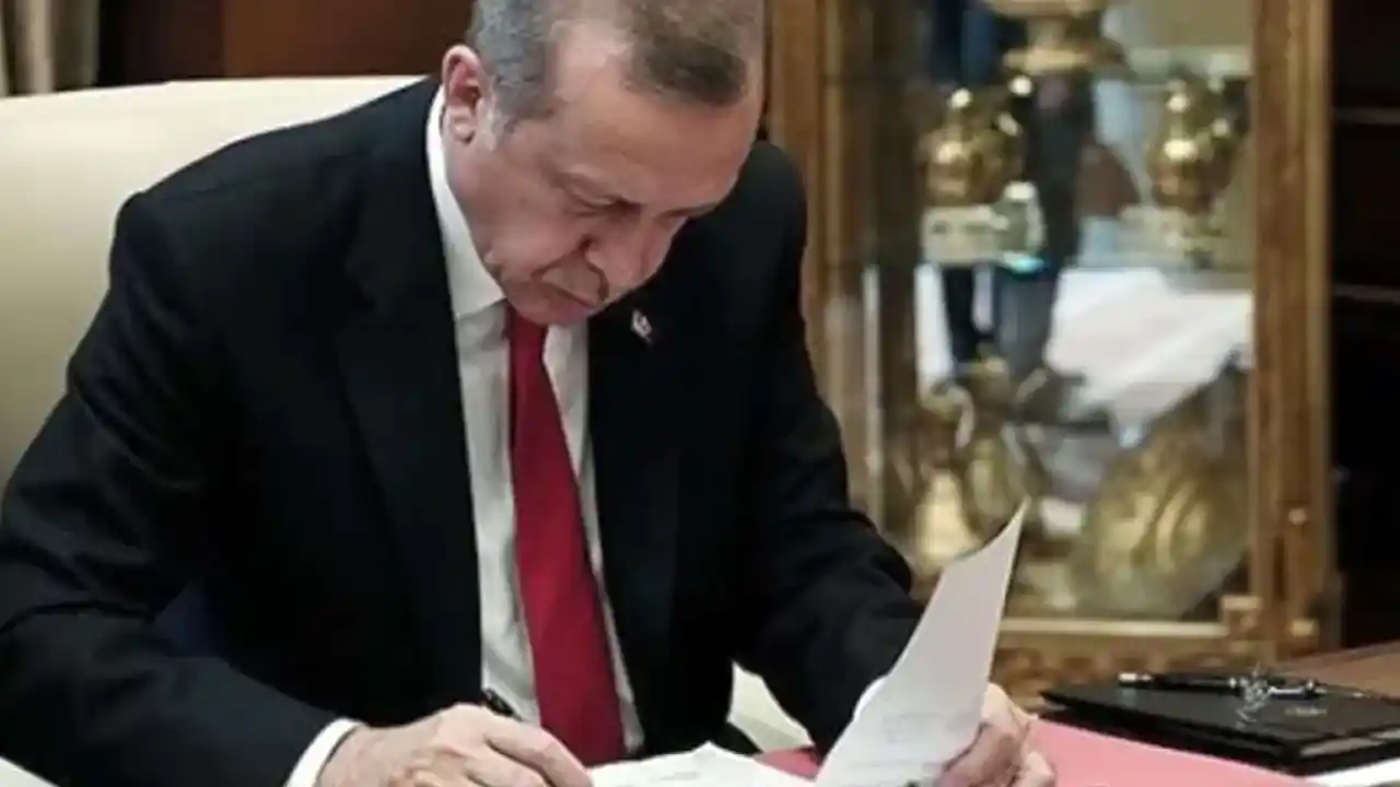 Görevden alma ve atamalar 'Resmi'leşti