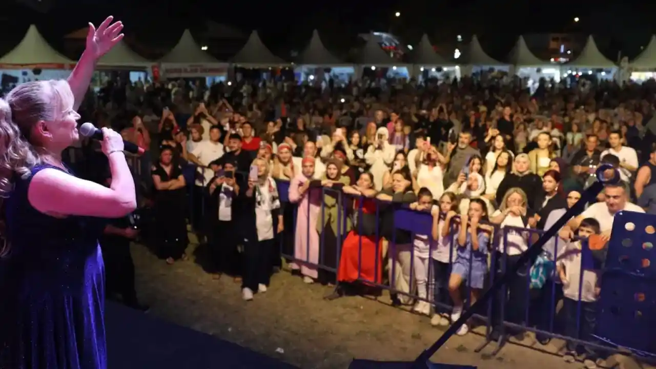 Karadeniz’in renkleri ve ezgileri Millet Bahçesi’nde buluştu