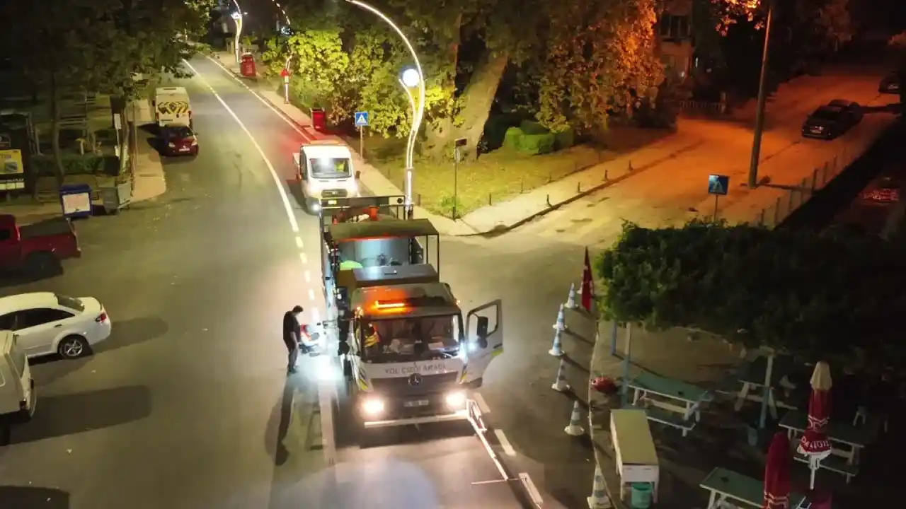 Karamürsel Plaj Yolu Caddesi’ne özel asfalt dokunuşu