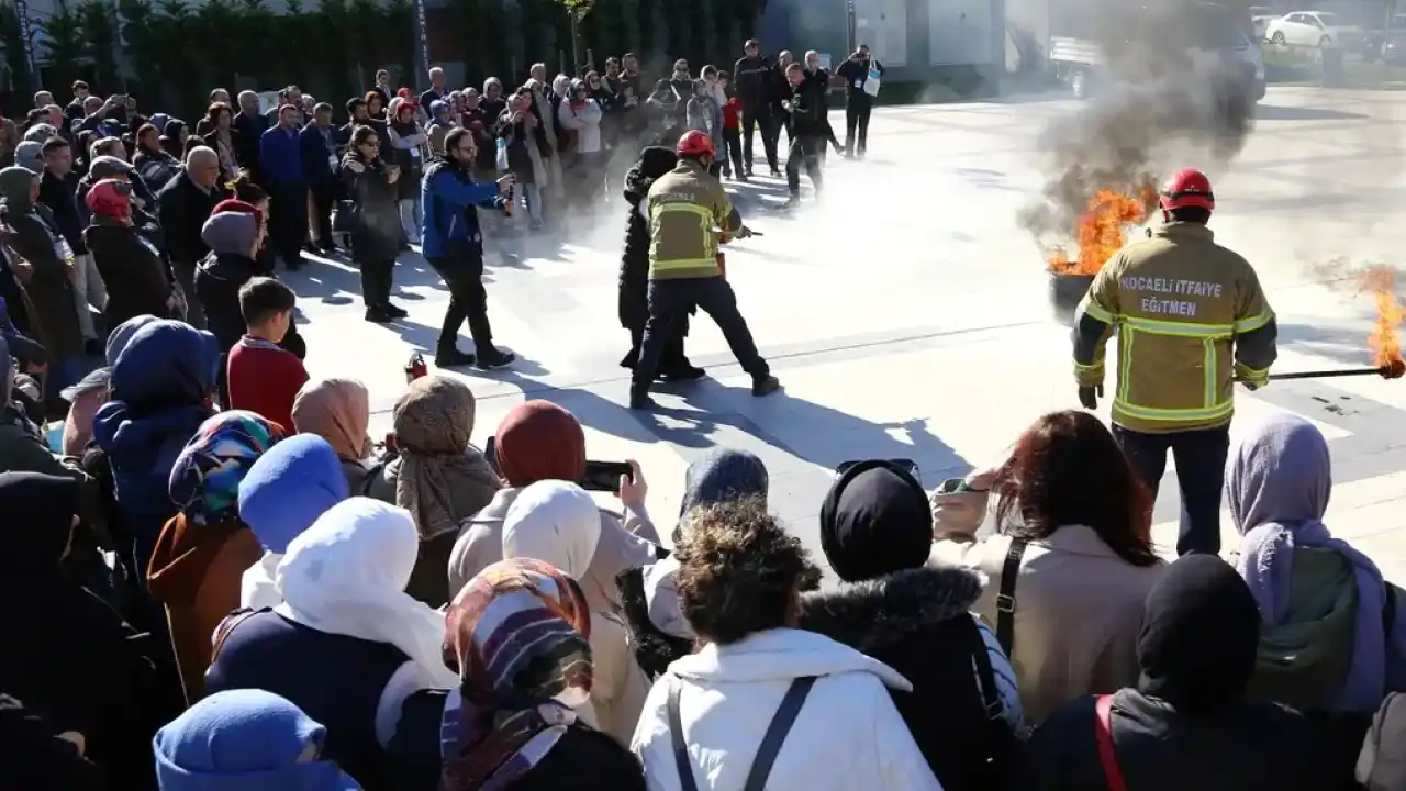 Kocaeli Büyükşehir’in SİDEM’i 129 bin kişiyi afetlere hazırladı