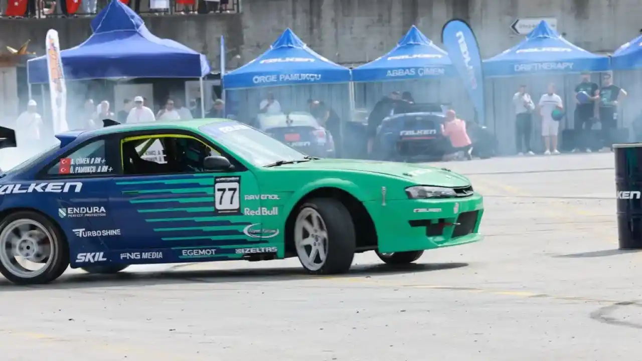 Kocaeli Gebze’de drift heyecanı