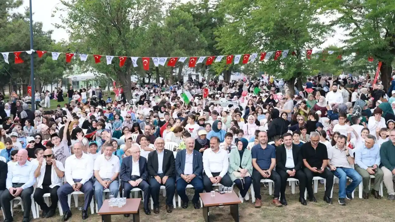 Kocaeli Gebze'de yaz okulları kapanış programıyla tamamlandı