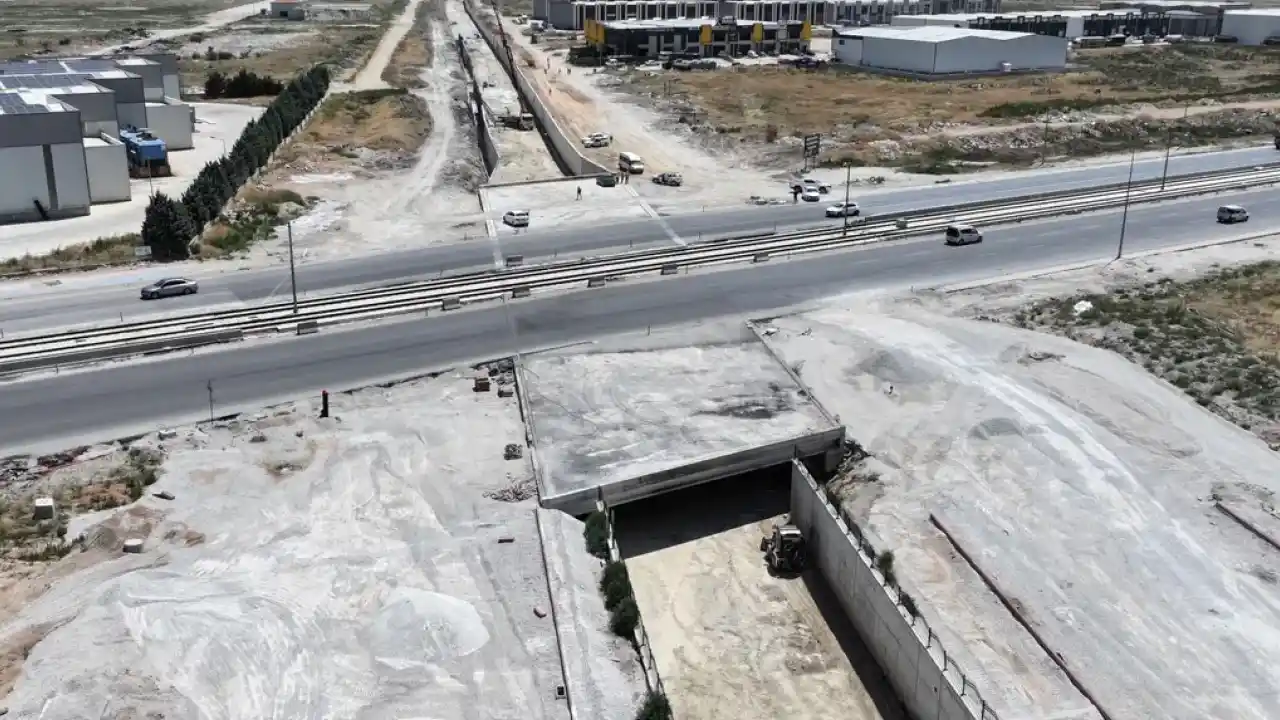 Konya Keçili Kanalı'nda ıslah çalışması sürüyor