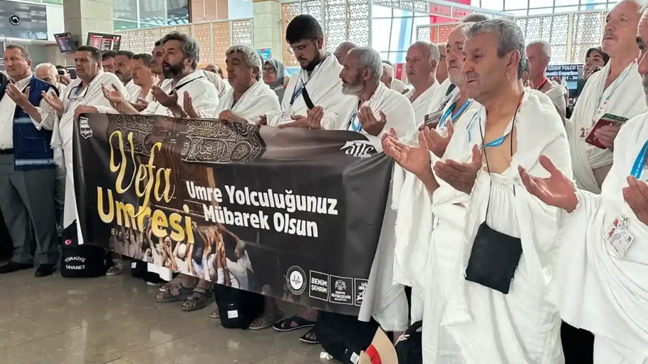 Konya'dan 'Vefa Umresi'nin ilk kafilesi uğurlandı