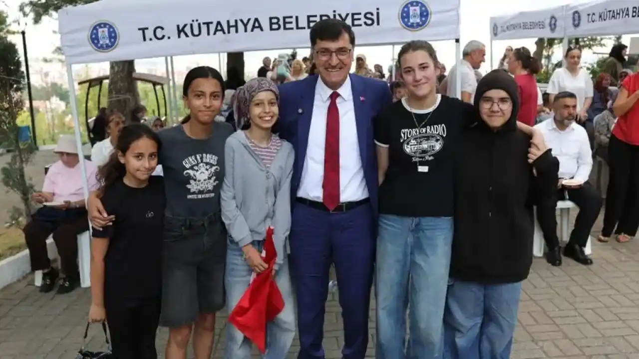 Kütahya'da Geleneksel Müderris Mahallesi Şenliği coşkusu