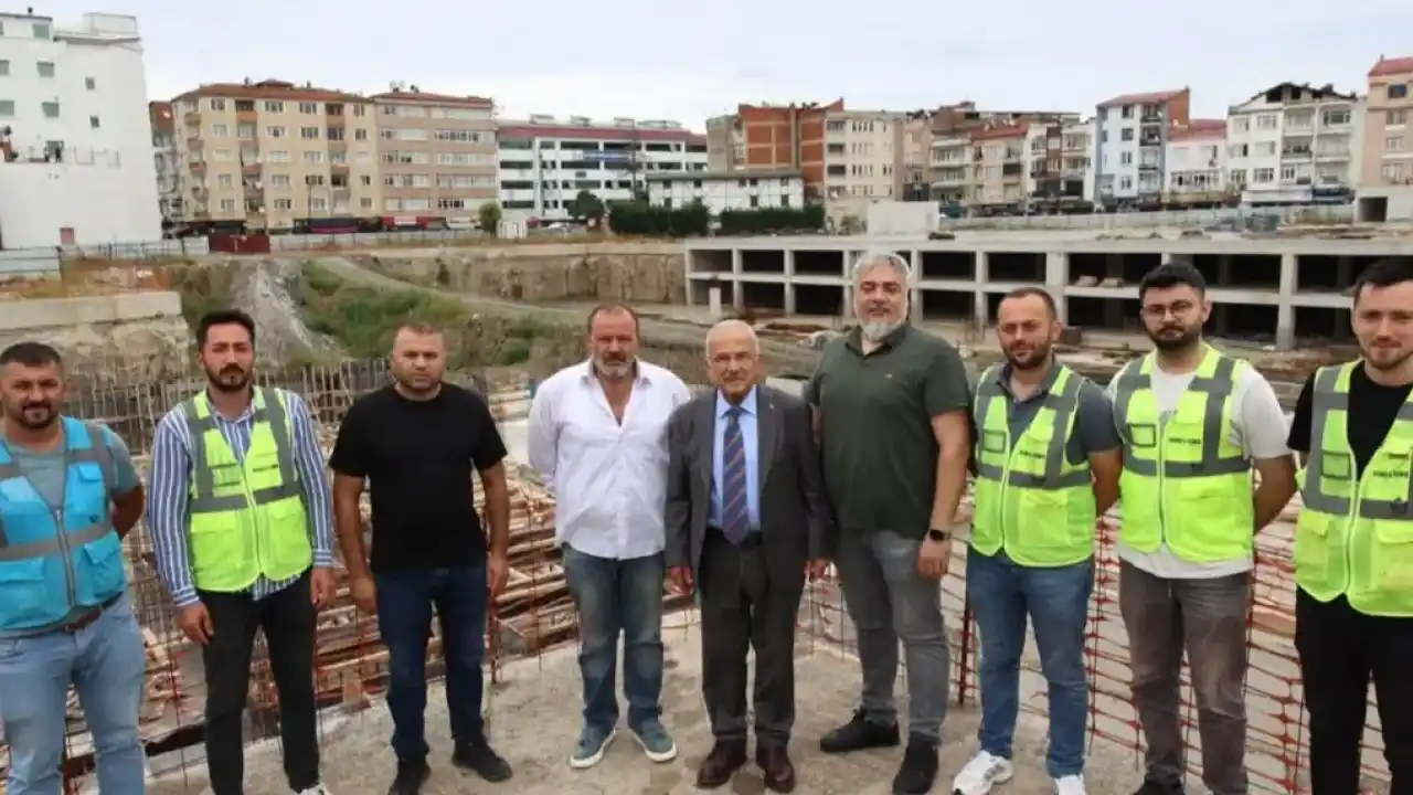Millet Bahçesi ve Millet Düzü hızla yükseliyor