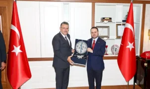 Adalet Bakanı Gürlek’ten Trabzon Büyükşehir’e ziyaret