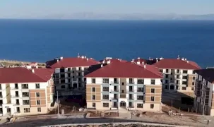 Ahıska Türklerine kalıcı yuvalar teslim ediliyor