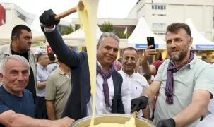 Antalya Muratpaşa'da 'Yöreler Renkler'le 10. buluşma