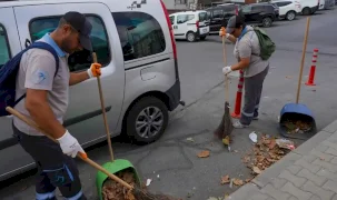 Beylikdüzü'nün tüm mahallelerinde kapsamlı temizlik çalışması