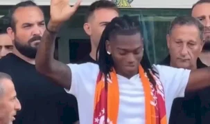 Galatasaray, Rafael Leão transferini resmen duyurdu