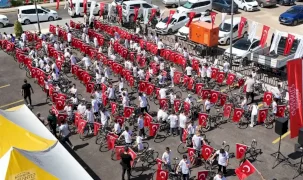 Gaziantep’te Yaz Kur’an Kursu öğrencilerine bisikletli ödül
