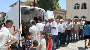 Hatay Büyükşehir'den vatandaşlara 100 ton kavun