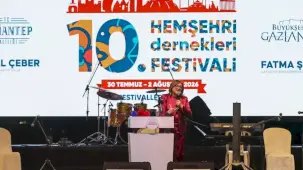 Hemşehri Dernekleri Festivali renkli görüntülerle açıldı