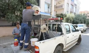 İzmir Efes Selçuk’ta salça hazırlığına belediye desteği