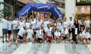 İzmir’de 50 dereceye ulaşan sıcaklar koşu rotasını değiştirdi