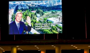 İzmir'de merhum Piriştina’nın sözü artık LED ekranda yaşatılacak