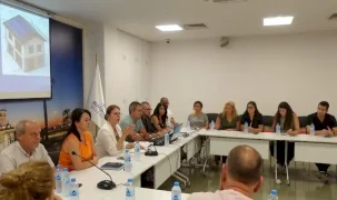 İzmir’in çatılarında güneş seferberliği