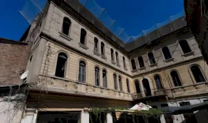 İzmir’in simge yapısı Cihan Palas yeniden hayat buluyor