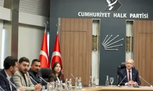 Kılıçdaroğlu, CHP Gençlik Kolları yönetimiyle buluştu