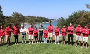 Kocaeli'de Başkan Büyükakın gençlerle ödül kampında buluştu