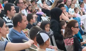 Maltepe’de çocuk tiyatroları yazı renklendirdi
