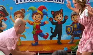 Maltepe'de yaz tiyatroları çocukları eğlendiriyor