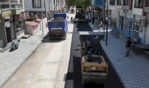 Manisa Soma'da Turgutalp Mahallesi ilk kez sıcak asfaltla buluşuyor