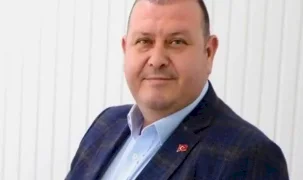 Menderes Belediye Başkanı İlkay Çiçek görevden uzaklaştırıldı
