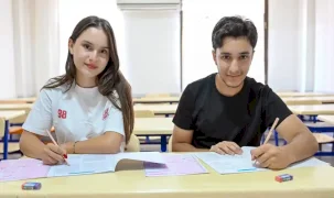 Mersin'de 396 öğrenci kurs merkezleriyle üniversiteye yerleşti