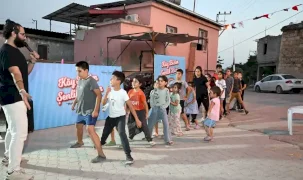Mersin’de çocuklar geleneksel oyunlarla buluştu