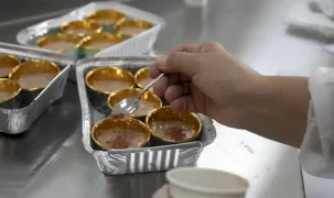 Mersin'de kan portakalı farklı lezzetlere dönüşüyor