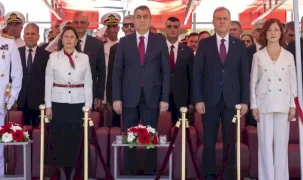 Mersin’de Zafer Bayramı coşkusu
