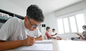 Mersn Aydıncık okuma salonu öğrencilerin gözdesi