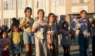 Sakarya Taraklı'da çocuklarla 'Gezgin' buluşma