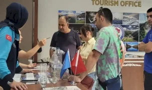 Trabzon’da turizm ofisleri turistlerin rehberi oluyor