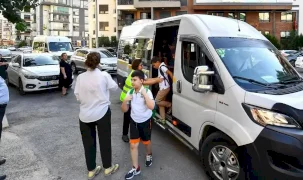 Türkiye'de ilk... İzmir'de fazla servis ücreti isteyen taşımacıya ağır yaptırım