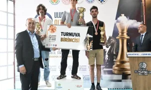 Uluslararası Altın Kayısı'da 'şah-mat'çılar ödüllendirildi