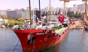 Yakıt barcı filosuna iki yeni gemi