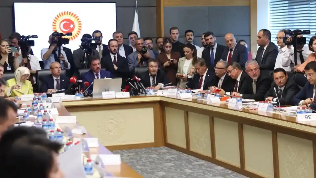 Terörsüz Türkiye yasa teklifi komisyondan geçti