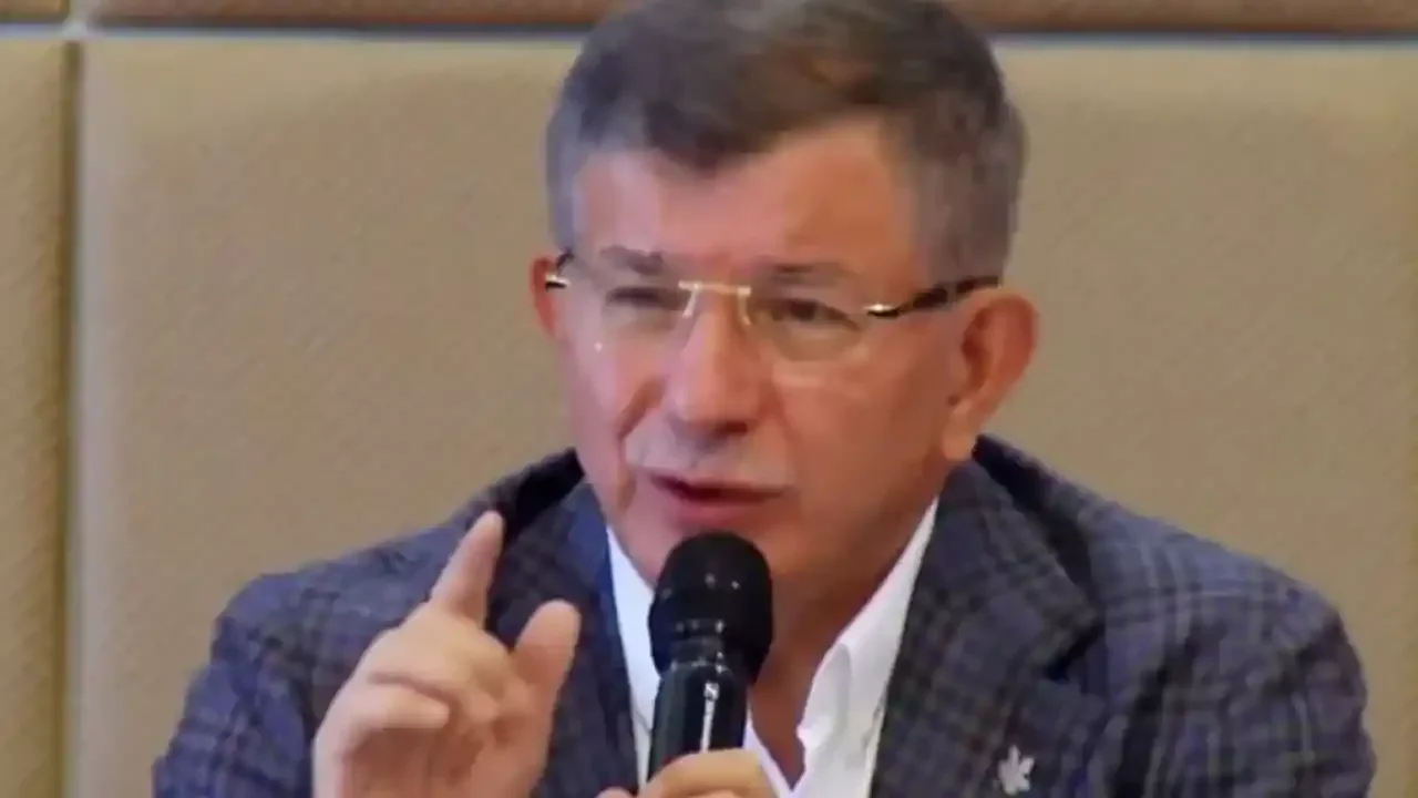 Davutoğlu’nun Sözleri Çatlakta, Cumhurbaşkanına Savcılık Kovalıyor