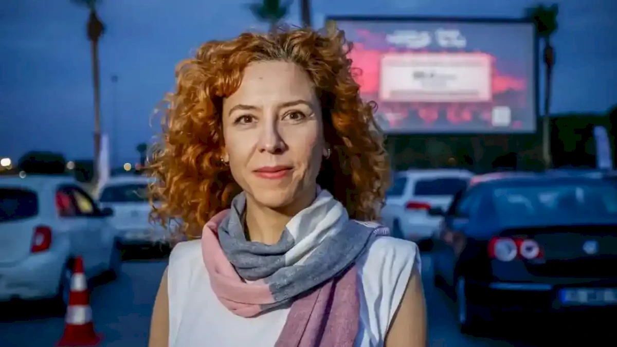 İnciraltı’da arabada sinema deneyimi beşinci kez
